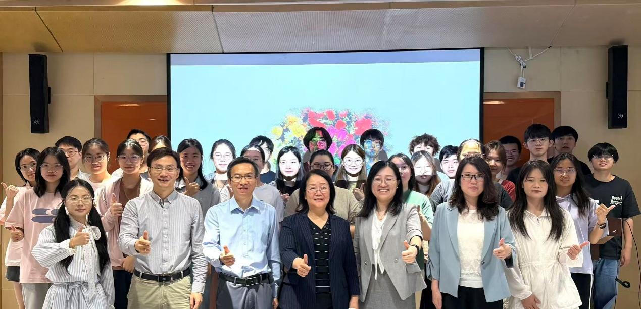 “一部六院”探索中药拔尖创新人才培养新路径
